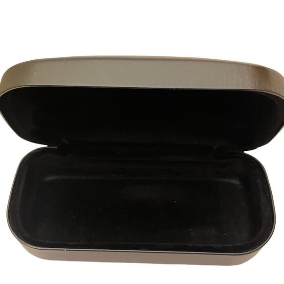 COACH Black Oversized Hard Clam Case for Your SUNglasses or EYEglasses - Picture 10 of 11